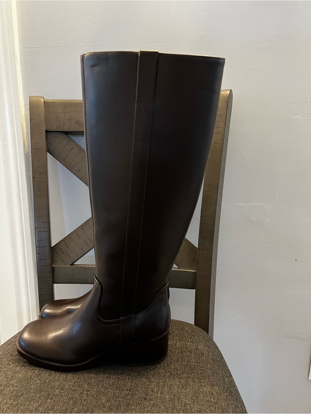 Marc Fisher brown Boots with Side Zip